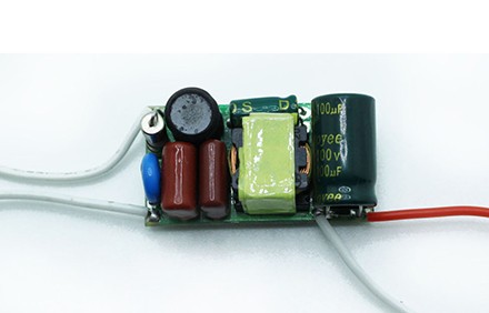 LED Tube Driver - 8-18W 240mA Led Plug Power Supply